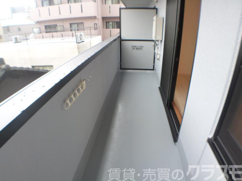 26/30 バルコニー