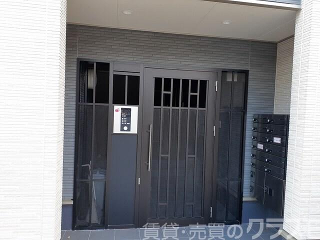 14/26 エントランス