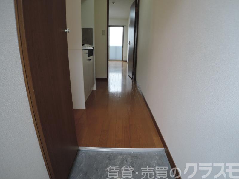 17/30 玄関