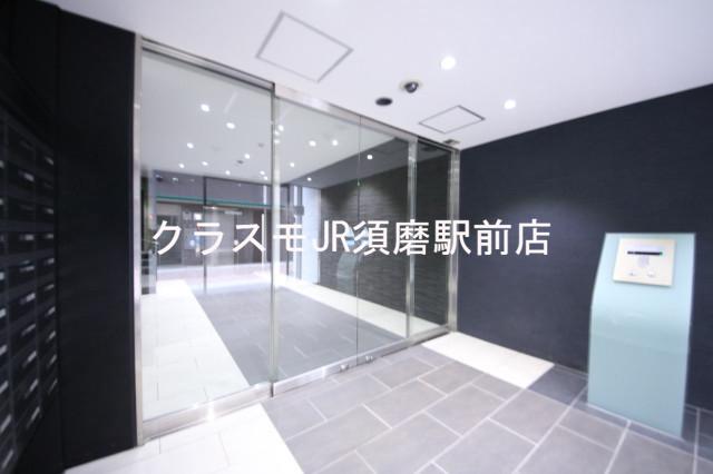 20/30 エントランス