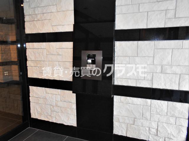 17/20 エントランス