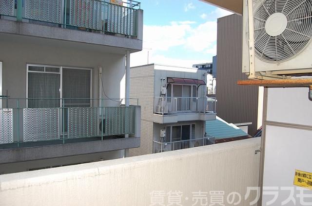 23/30 バルコニー