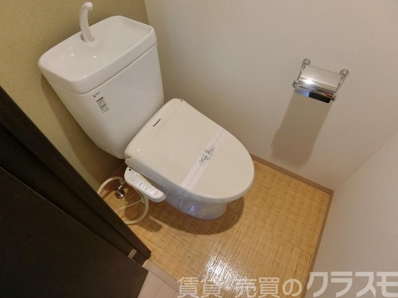 20/30 トイレ