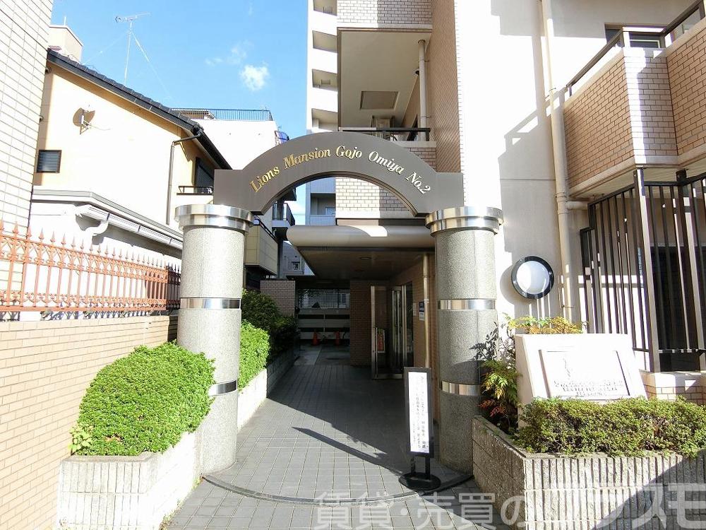 29/30 エントランス