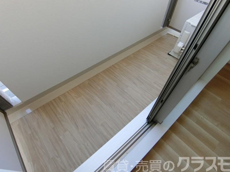 25/30 バルコニー