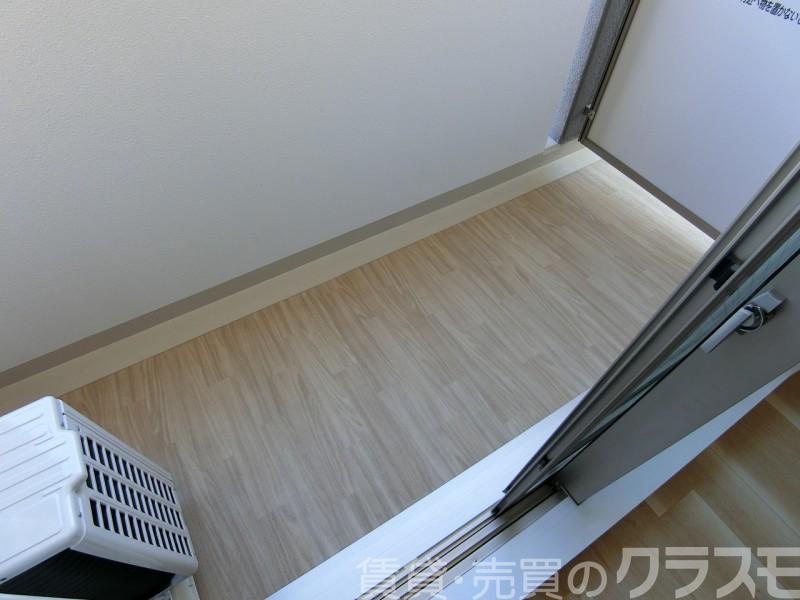 25/30 バルコニー