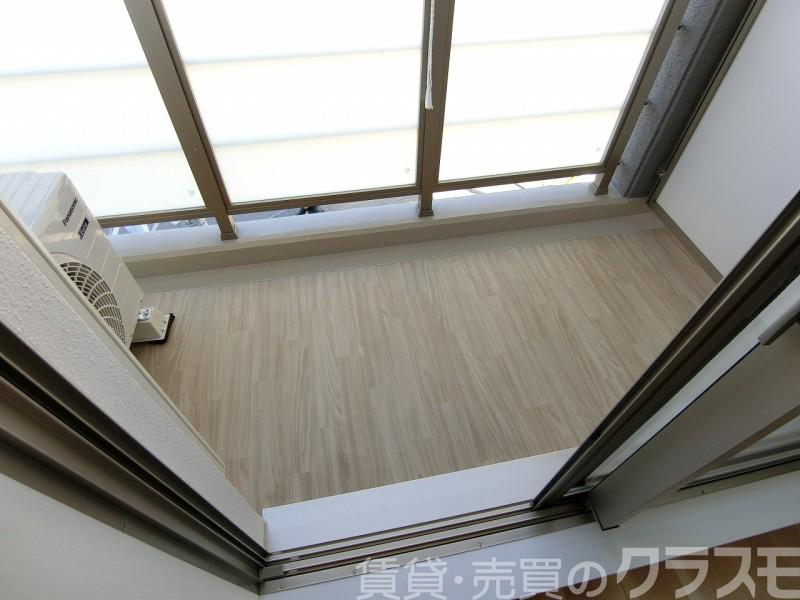 25/30 バルコニー