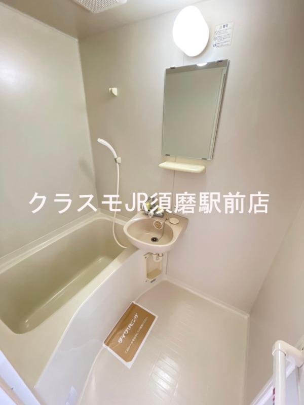 16/30 浴室