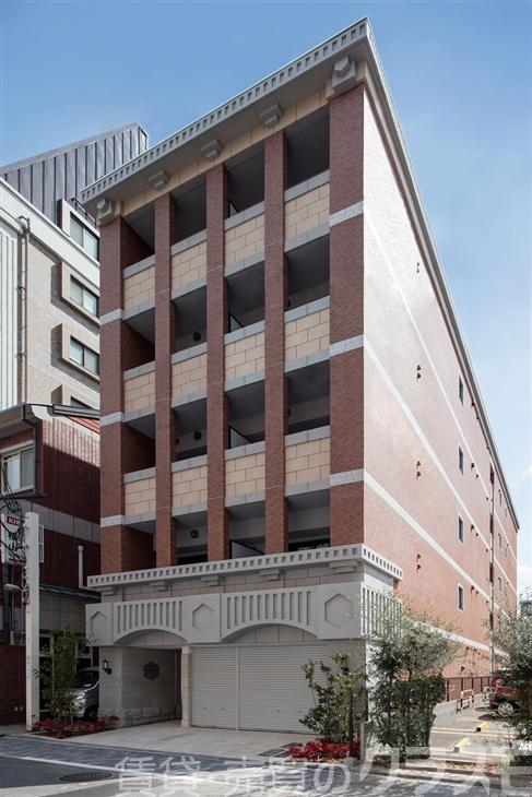 2/2 エントランス