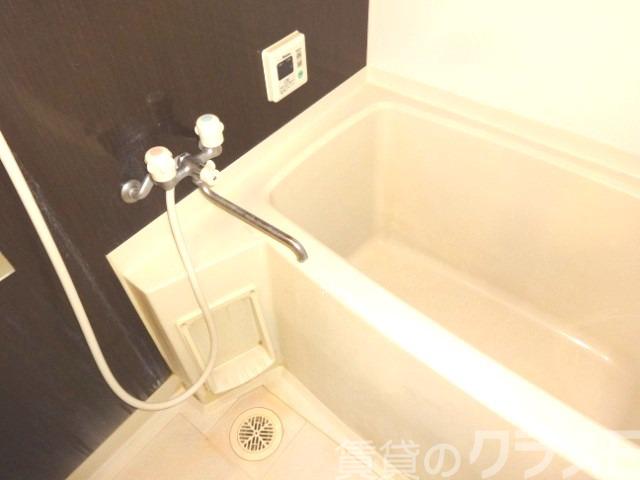 13/29 浴室