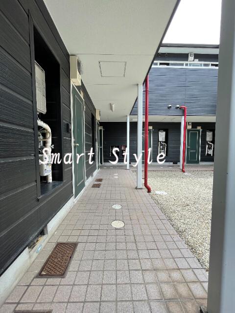 19/26 エントランス