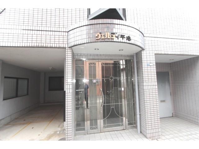 20/23 エントランス