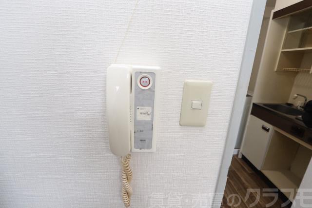 18/20 エントランス