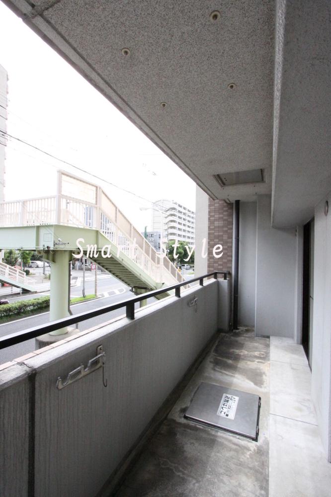 13/27 バルコニー