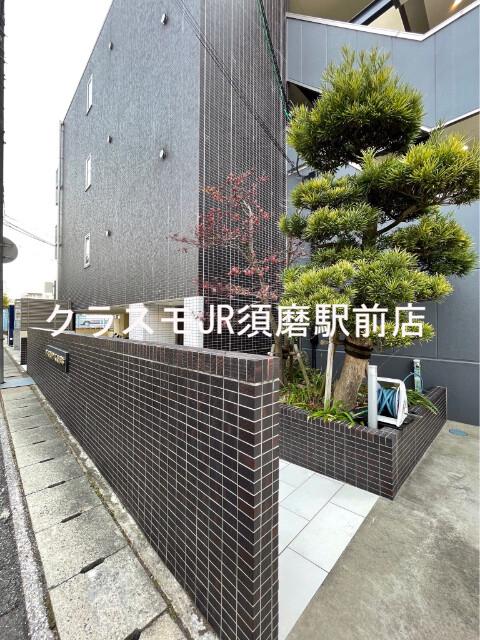 20/29 エントランス