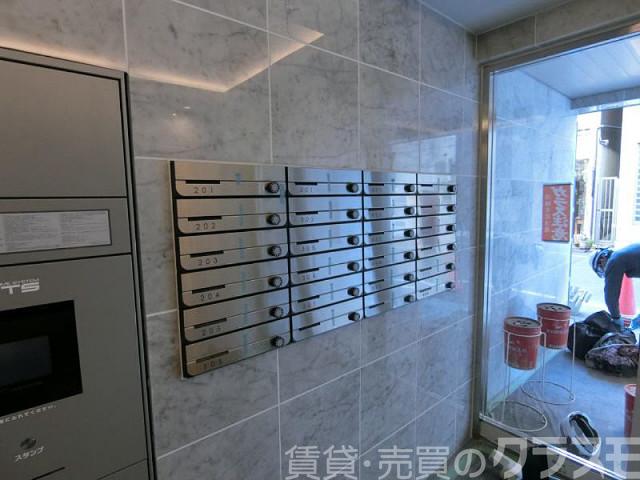 2/4 エントランス