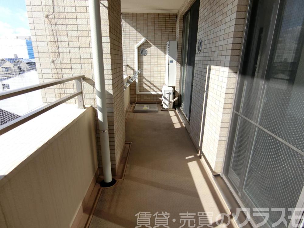 23/30 バルコニー