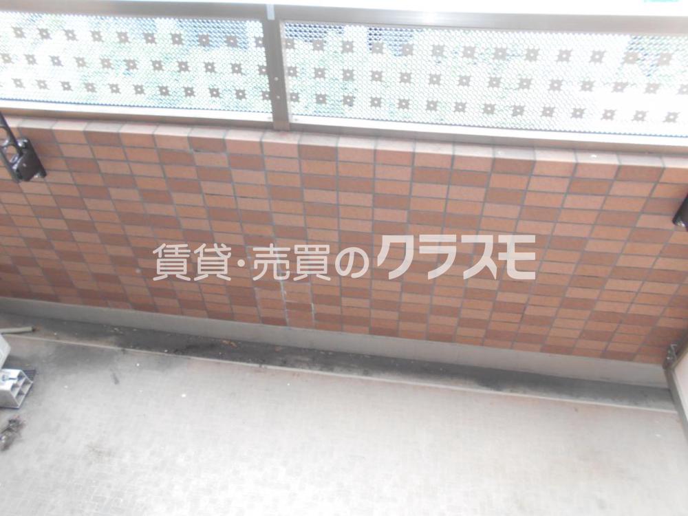 14/20 バルコニー