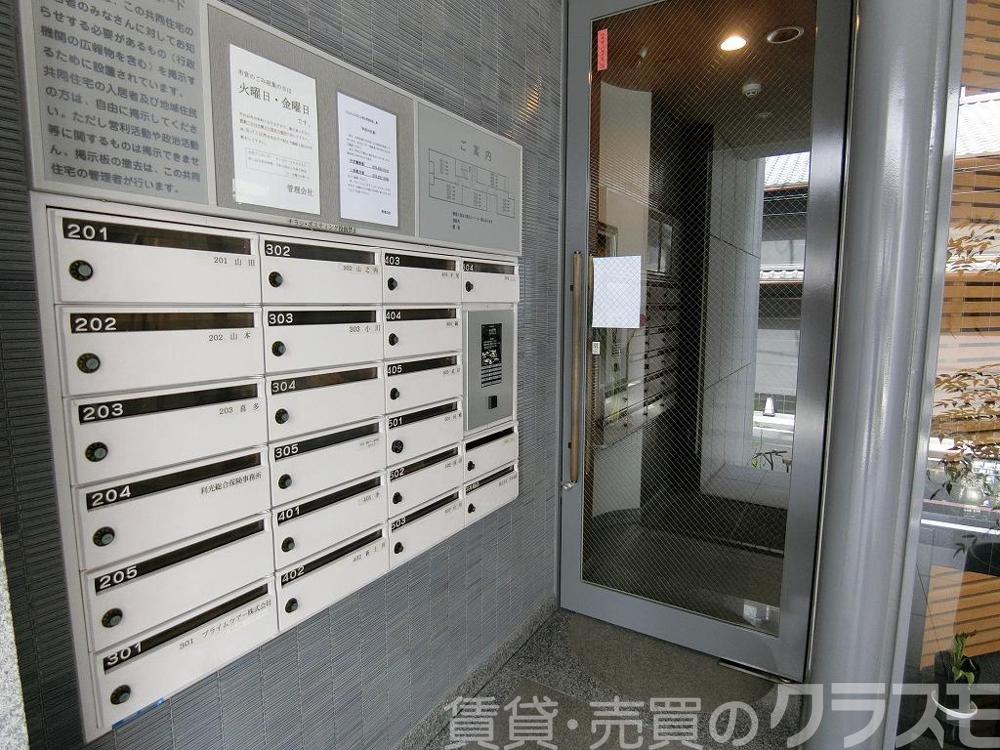 29/30 エントランス