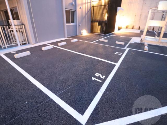 4/12 駐車場