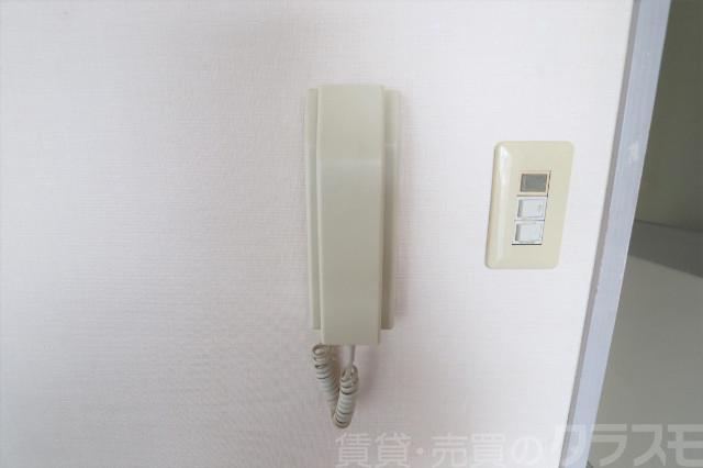 15/18 エントランス