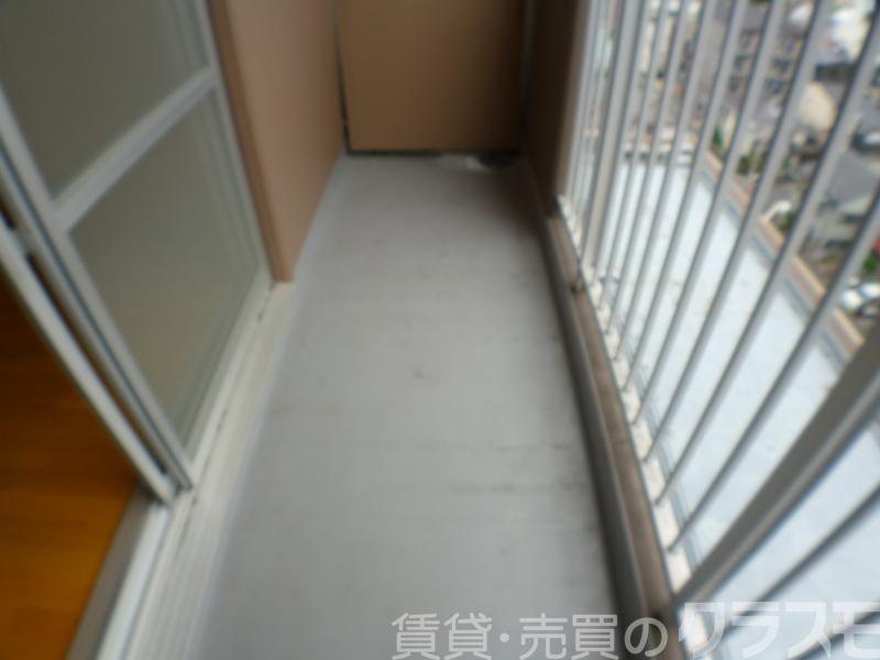 25/30 バルコニー