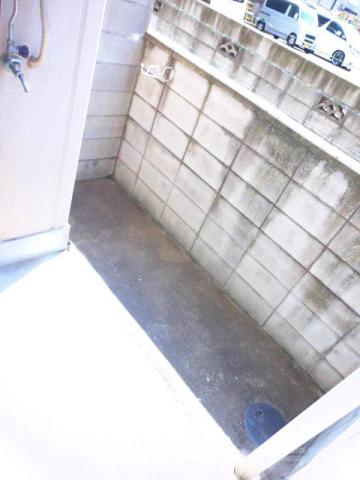 13/17 バルコニー