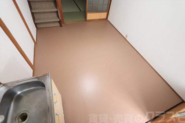 16/19 エントランス