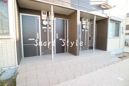 28/30 エントランス