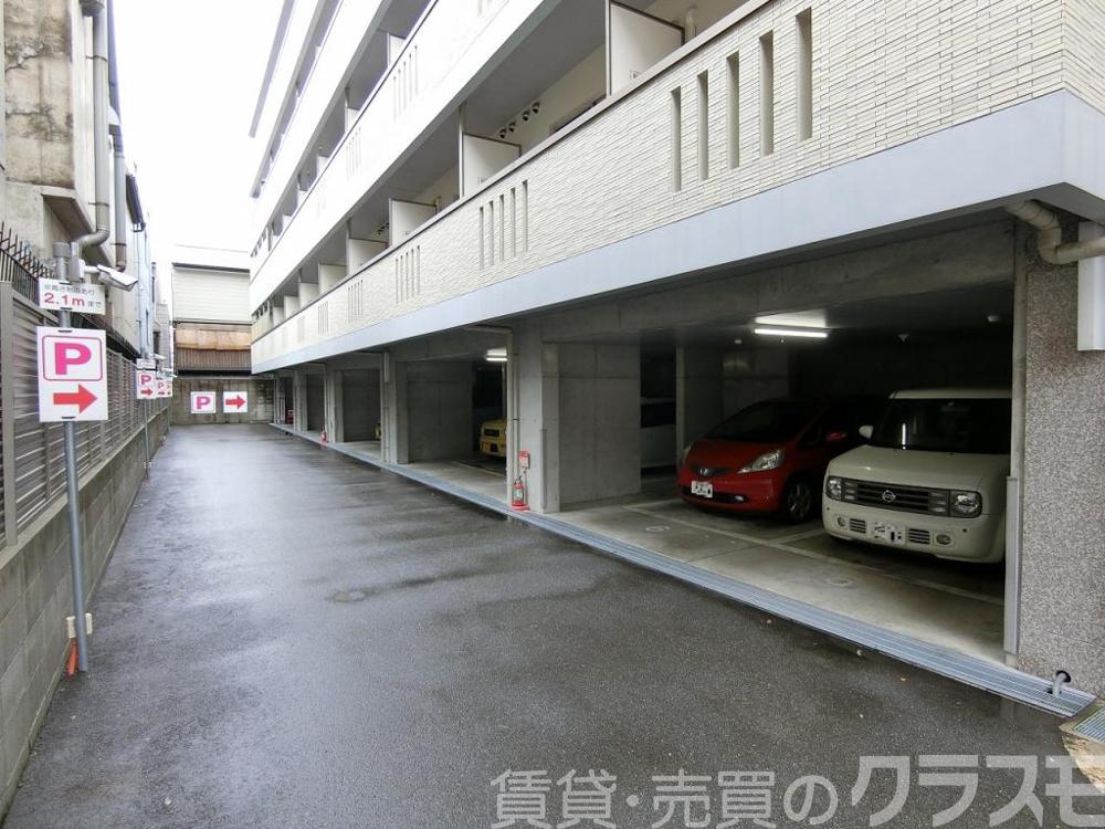 4/5 駐車場