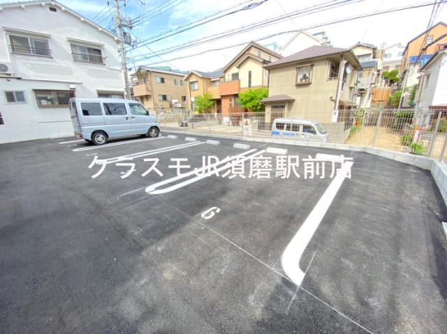 19/28 駐車場