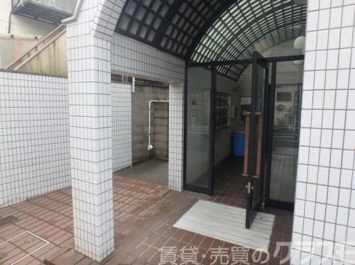 29/30 エントランス