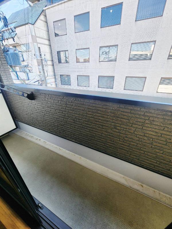 17/30 バルコニー