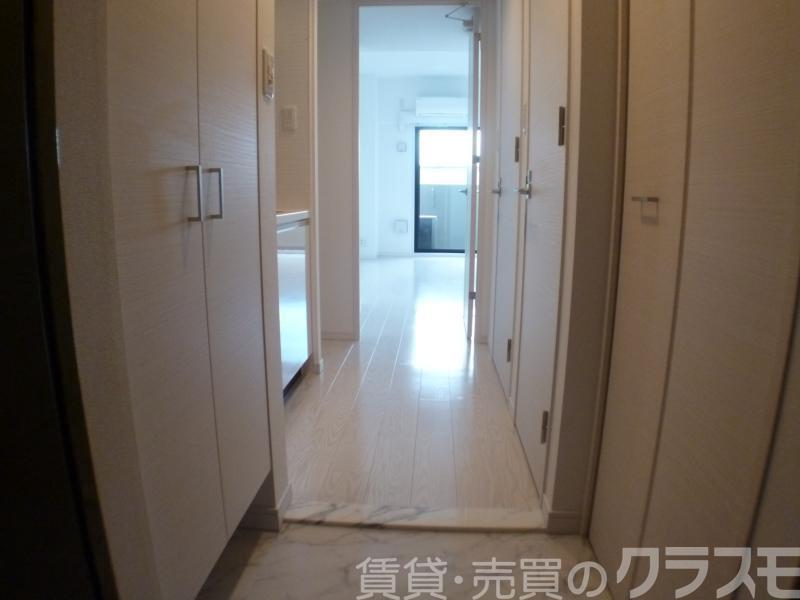 17/30 玄関