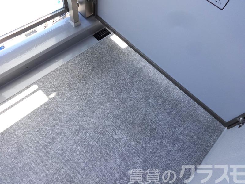 17/27 バルコニー