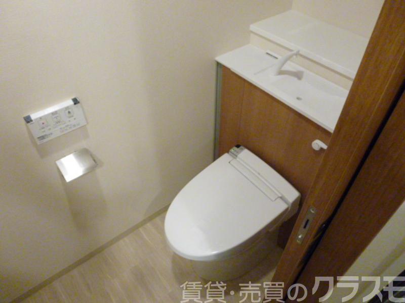 22/30 トイレ