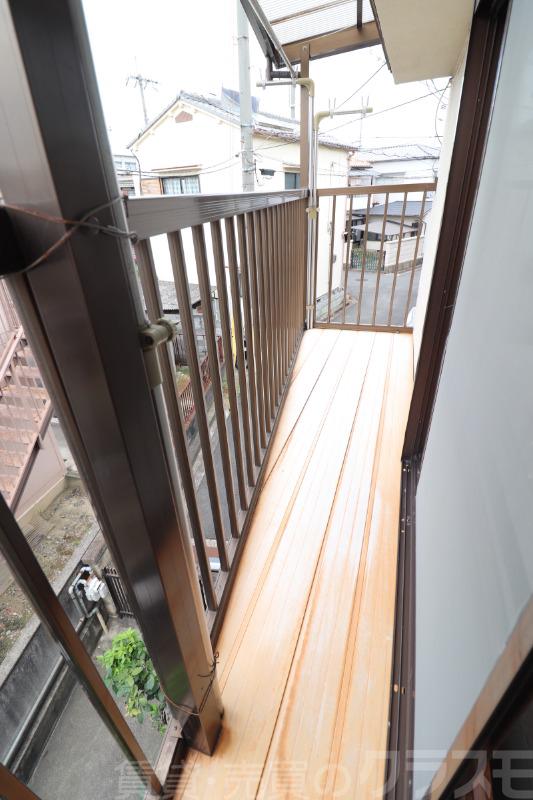 14/21 バルコニー