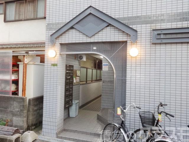 20/25 エントランス