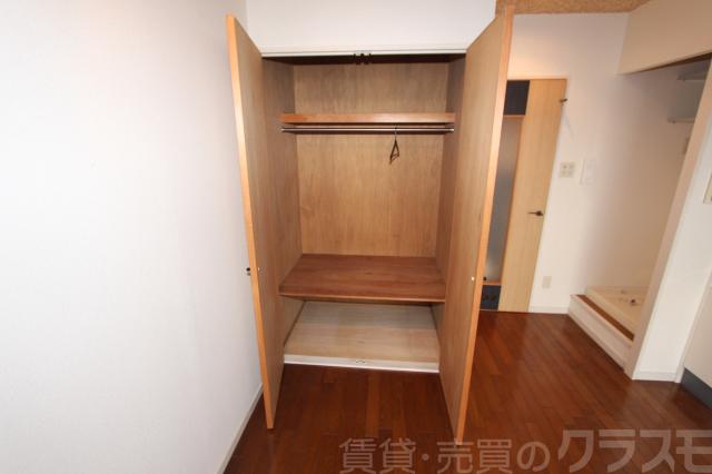 17/19 エントランス