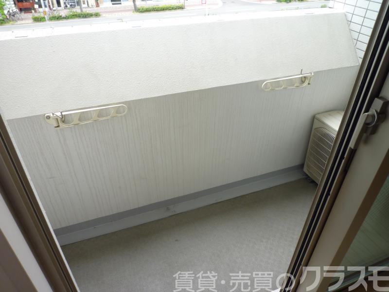 23/30 バルコニー