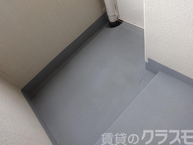 16/23 バルコニー