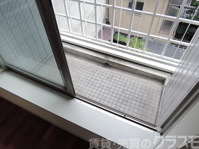 26/30 バルコニー