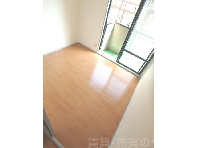 20/23 エントランス