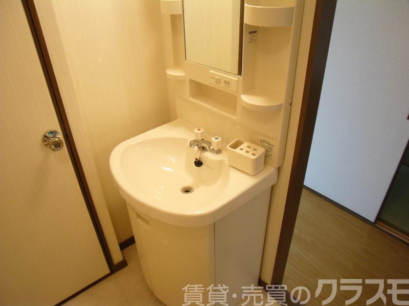 22/30 洗面