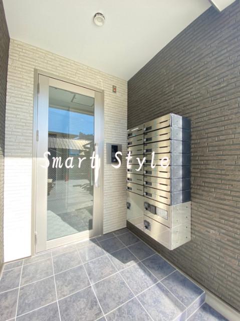 16/25 エントランス