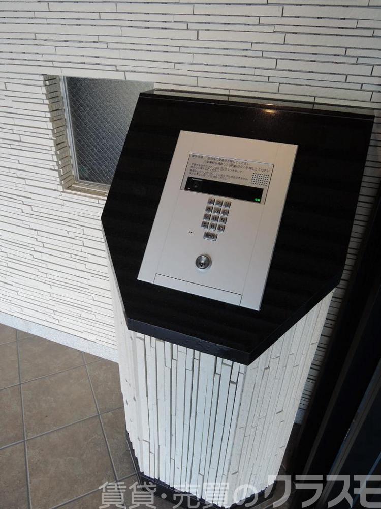 29/30 エントランス