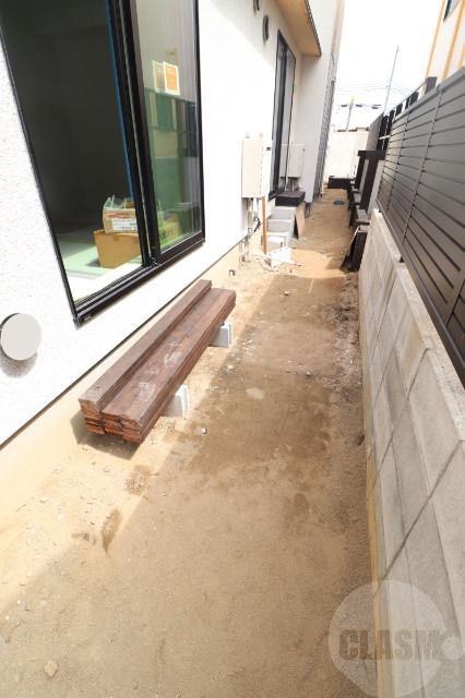 16/28 バルコニー