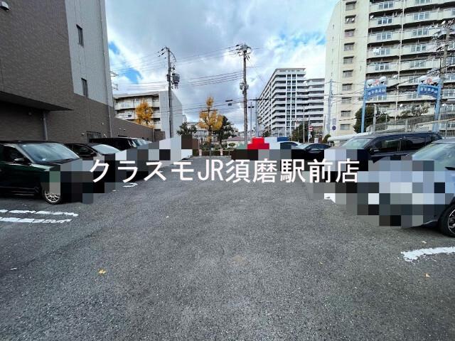 20/30 エントランス