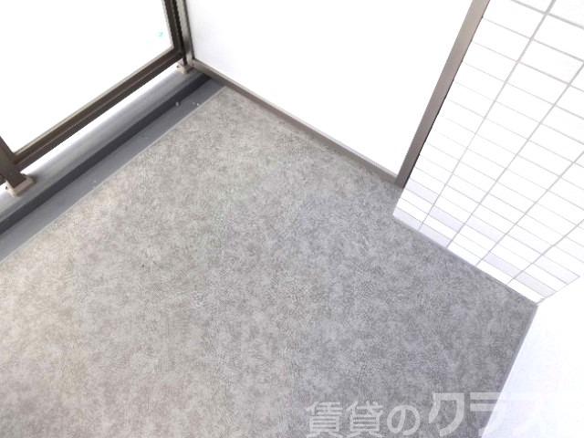 16/28 バルコニー