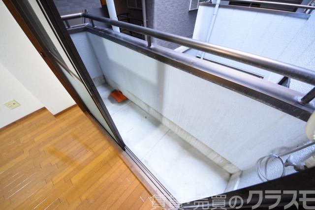 25/30 バルコニー